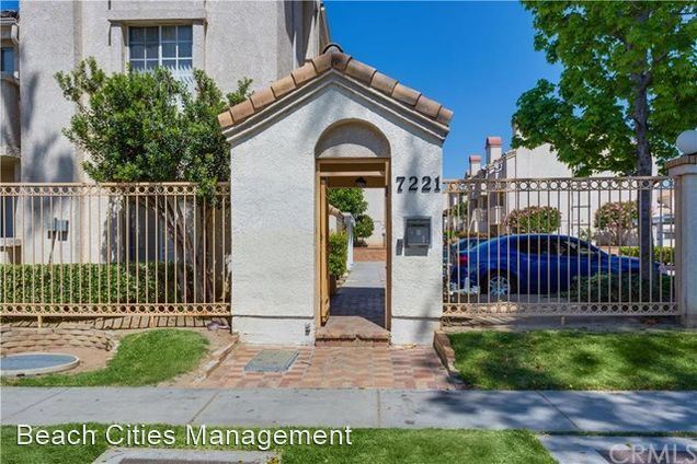 Front gate entrance - 7221 Petrol St