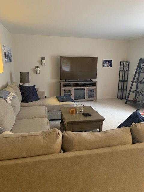 Foto del edificio - 62 Cavendish Dr