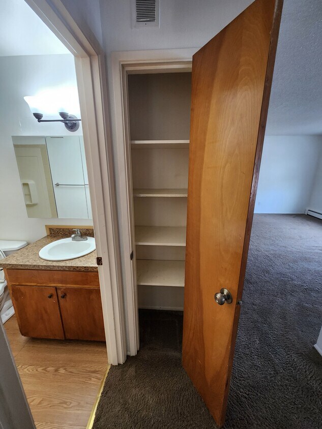 7301 E 21st Ave, Anchorage, AK 99504 House Rental in Anchorage, AK