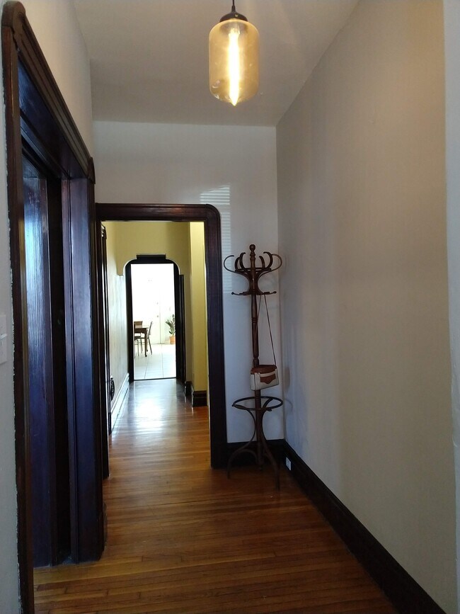 Foto del edificio - 3528 McKean Avenue