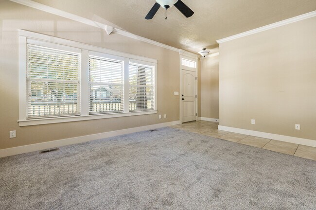 Foto del edificio - 994 E Winding Creek Dr