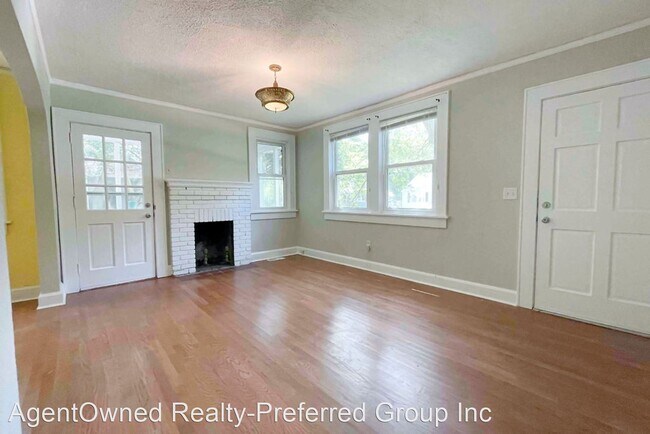 Foto del edificio - 2 br, 1 bath House - 58 Avondale Avenue