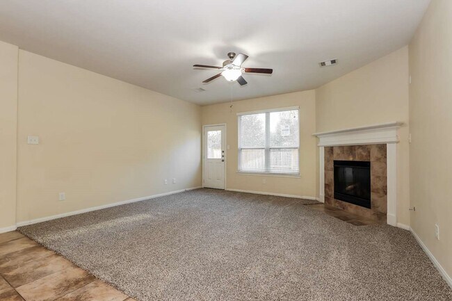 Building Photo - 30631 Gardenia Trace Dr