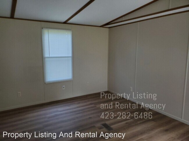 Building Photo - 2 br, 1 bath House - 611 N North Street, #8