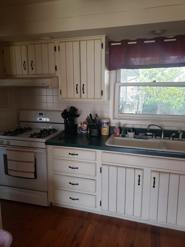 Building Photo - 4083 Ames Rd