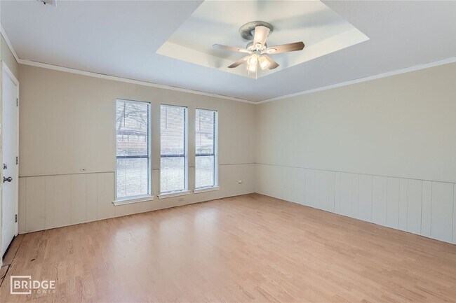 Building Photo - 2514 Amy Ave