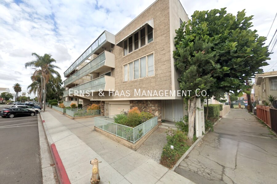 Foto principal - 528 Cedar Ave