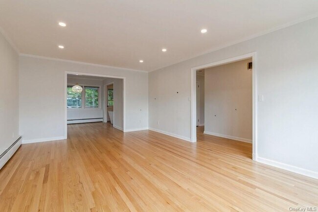 Building Photo - 34 Elmwood Ave
