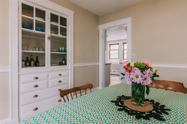 Foto del edificio - 64 Dent St