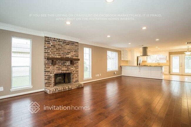 Building Photo - 22507 Red River Dr