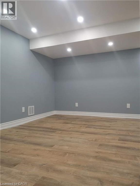 Building Photo - 46 Sharon Ct