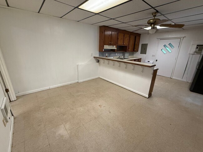 Foto del edificio - 1247 Wooten Dr