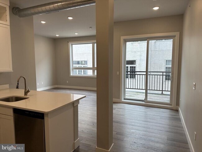 Foto del edificio - 907 Leland St