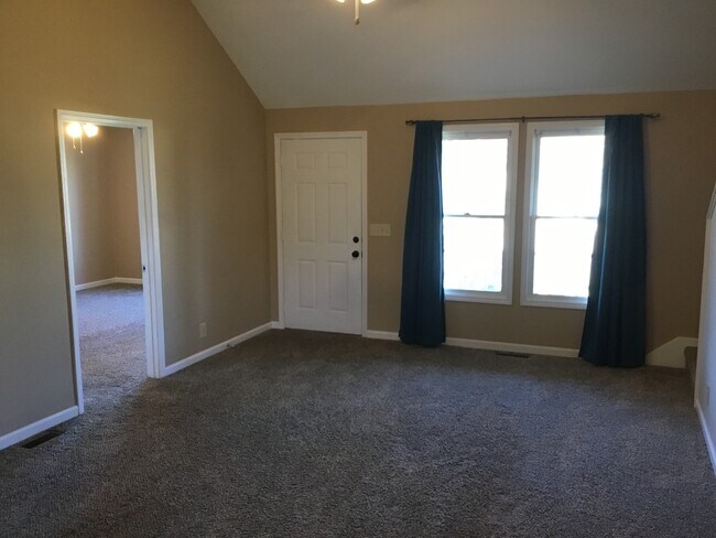 Foto del edificio - 3 Bedroom Home For Rent in Sango Area!