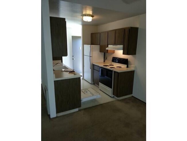 Foto del edificio - 675 Vinemaple Ave