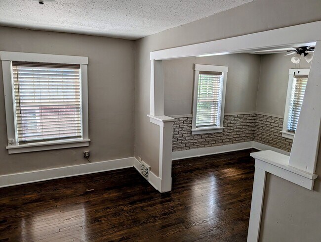 Foto del edificio - 3155 Jackson St