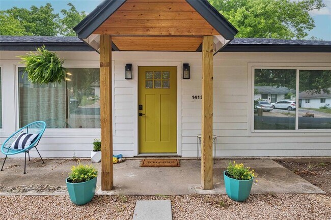 Foto del edificio - 1412 Valleyridge Dr
