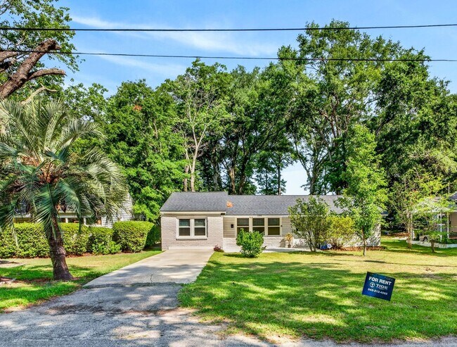 Foto del edificio - Move-In Ready Home in Hanahan