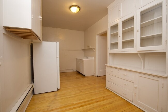 Foto del edificio - 1238 Oak Ave