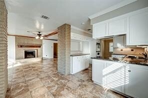 Foto del edificio - 12415 Nova Dr