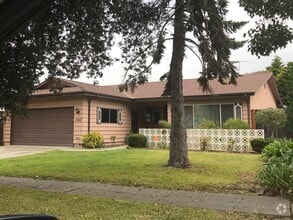 Building Photo - 1362 Park Pleasant Cir