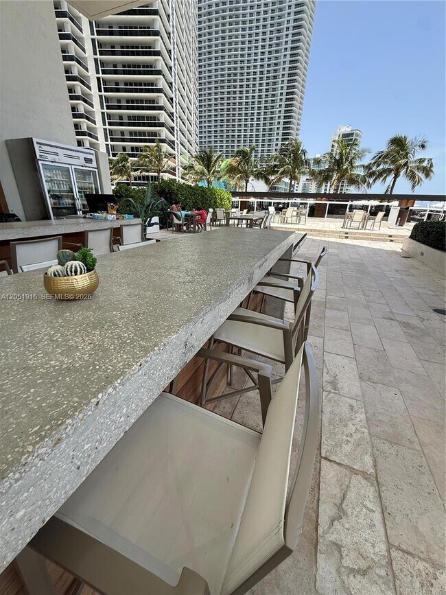 Foto del edificio - 1830 S Ocean Dr