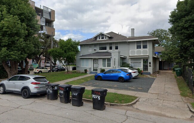 Foto del edificio - Avondale and Crocker Street Apartments