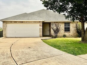 Building Photo - 803 Sable Trail Ct