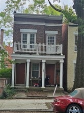Building Photo - 3007 Ellwood Ave