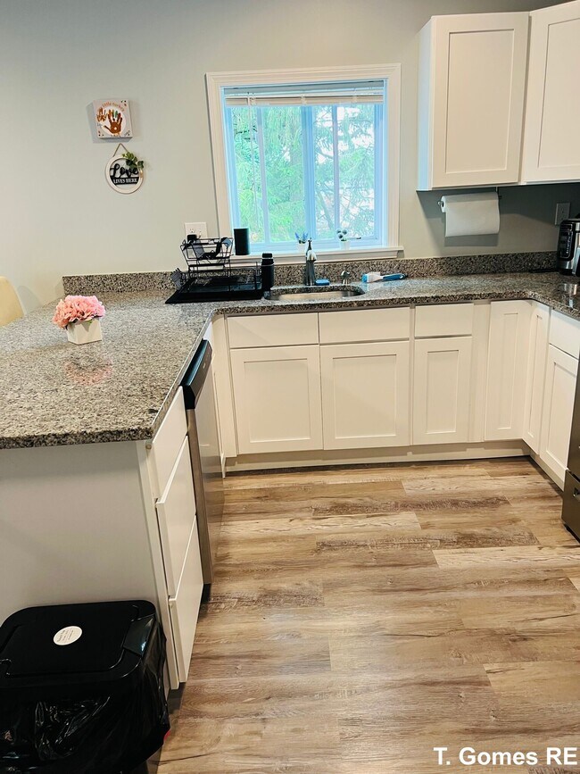 Foto del edificio - 14 Macon Ave