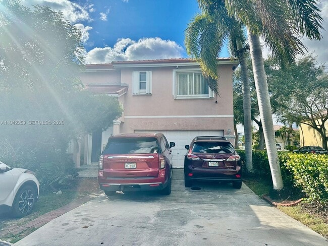 Building Photo - 300 SW 100th Ave