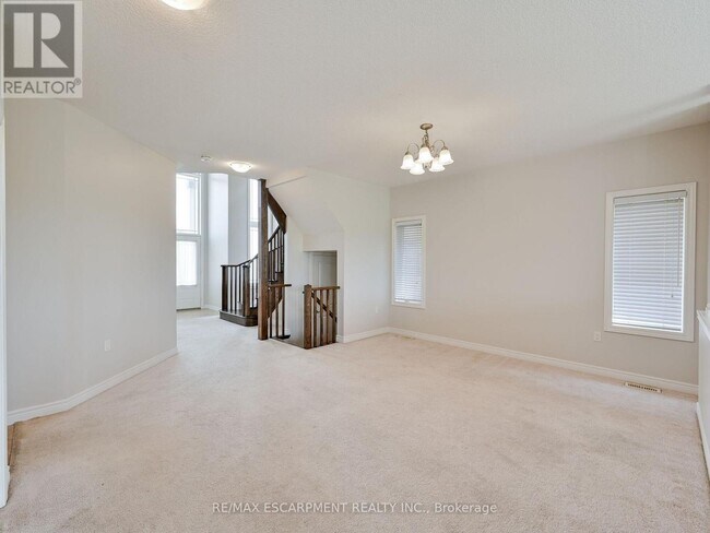 Building Photo - 56 Dolomiti Ct