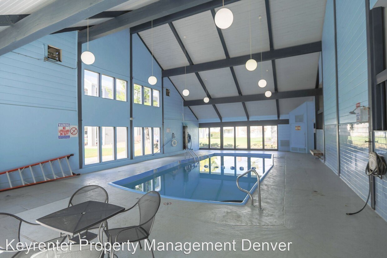 Foto principal - 1 br, 1 bath House - 3436 S Locust St Apt D
