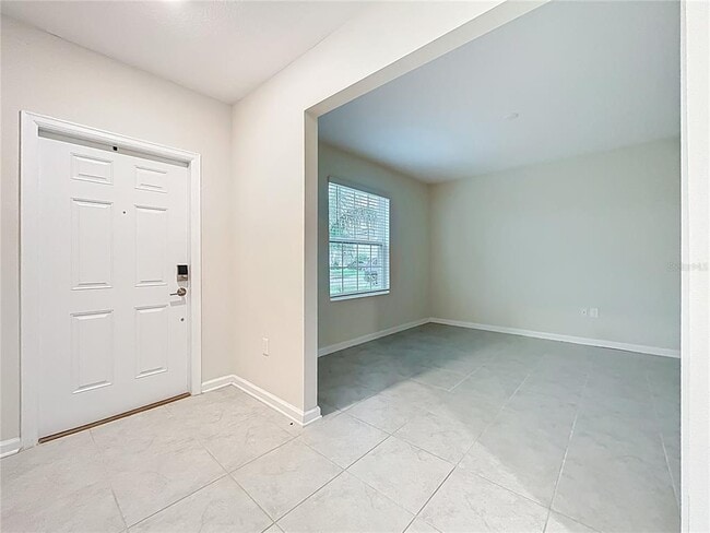 Building Photo - 16436 Fernridge St