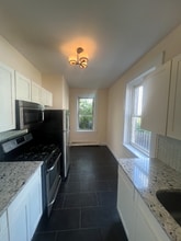 Building Photo - 302 Osborne Terrace