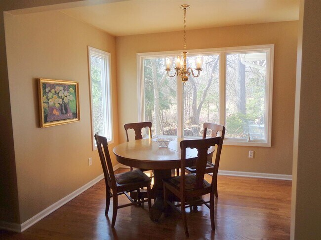 Building Photo - 3012 Turnberry Ln