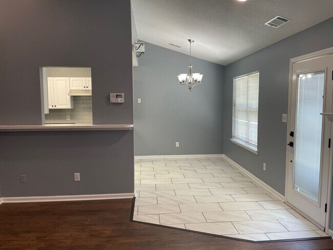 Foto del edificio - 15008 Copper Ridge Trail