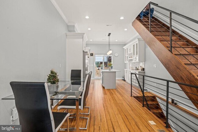 Foto del edificio - 1751 S Taylor St