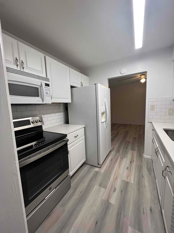 Foto del edificio - 4410 S US 17-92