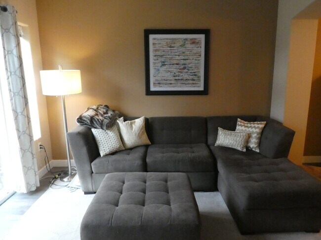 Foto del edificio - 8770 SW 147th Terrace