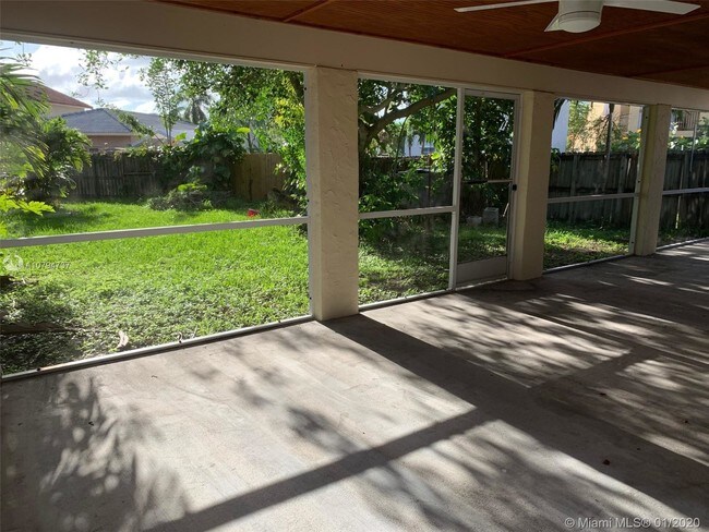 Building Photo - 1326 N Quetzal Ct