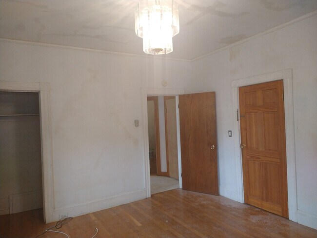 Building Photo - 23 Harrison St