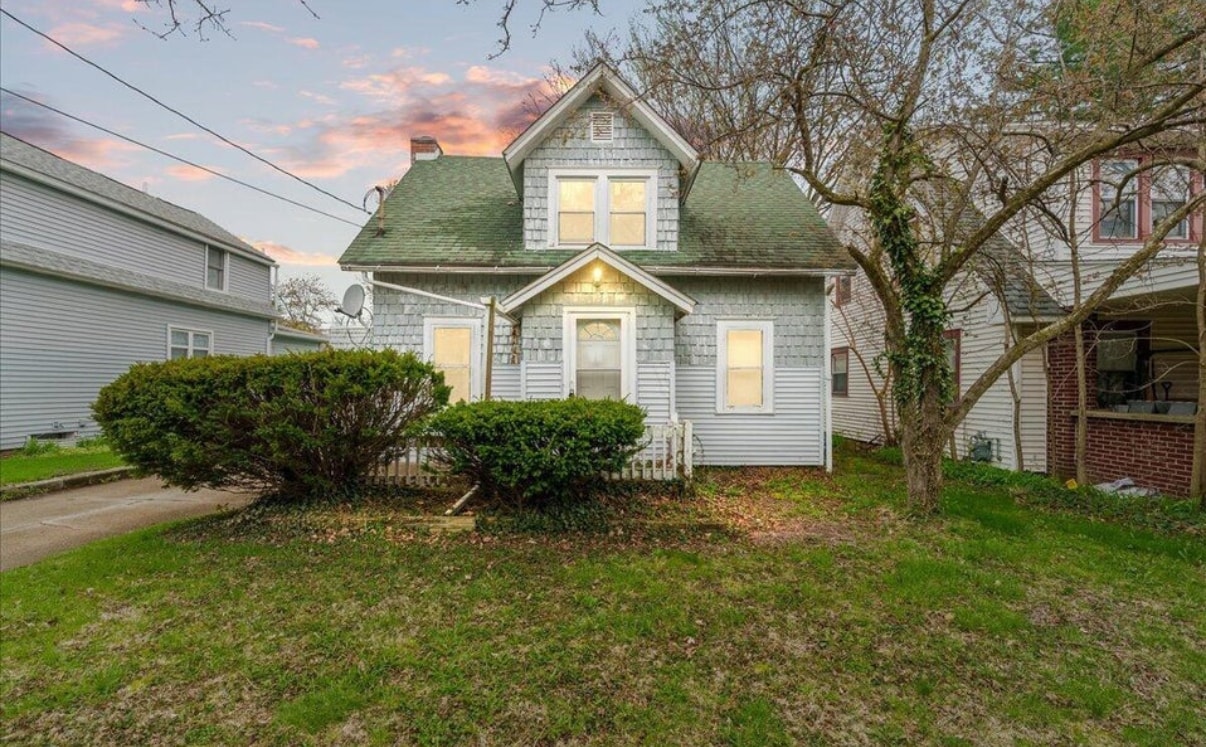 Primary Photo - 410 Dunlap St