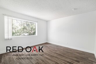 Building Photo - 2448 N Eastern Ave