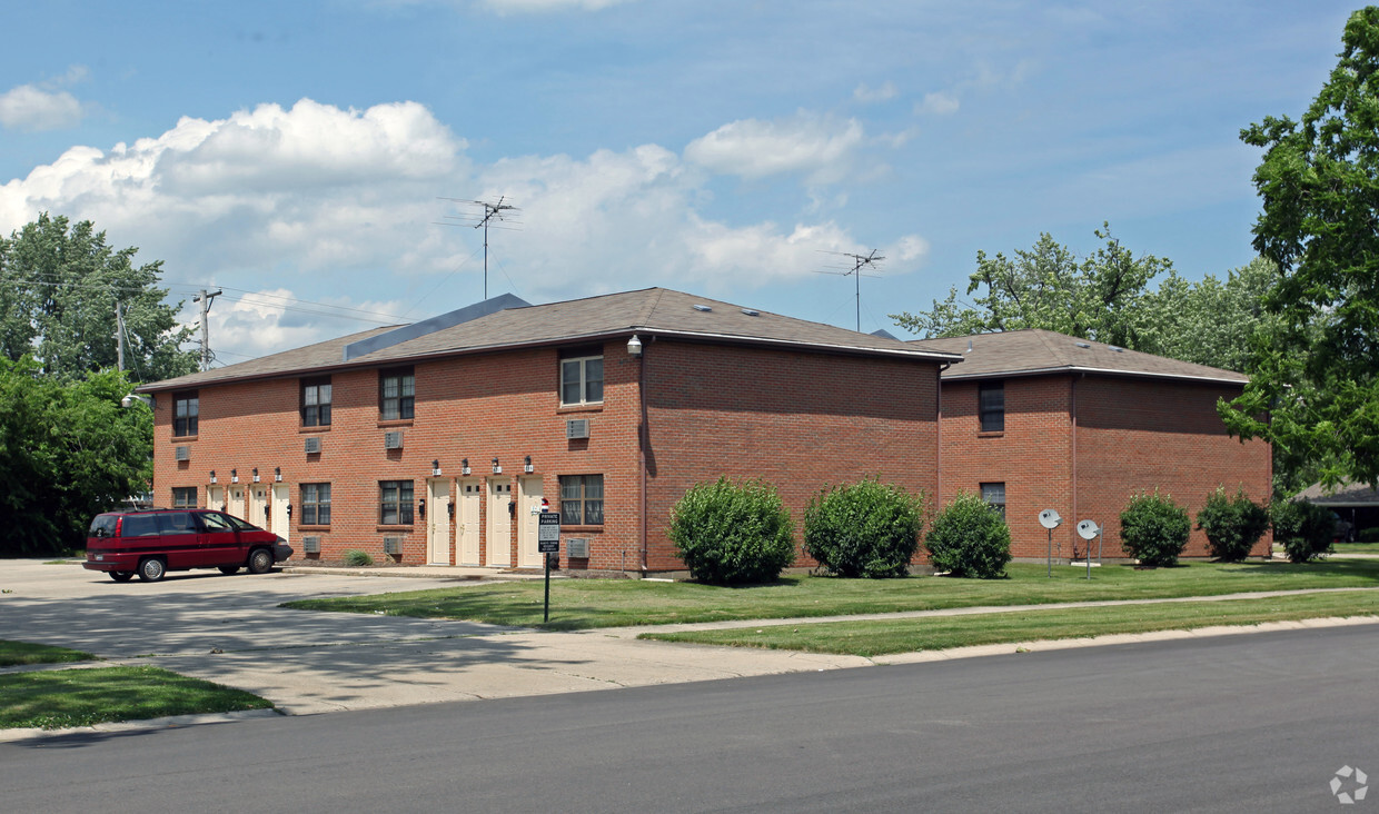 Primary Photo - Grace Arms Apartments