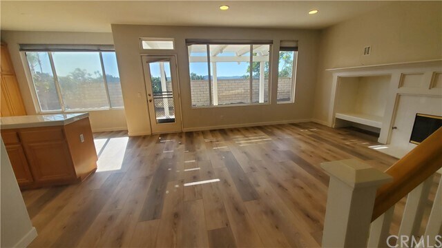 Foto del edificio - 27975 Greenlawn Cir