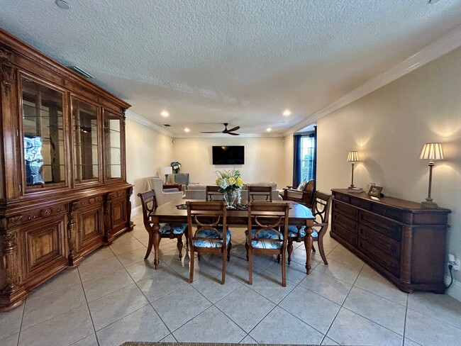 Foto del edificio - 328 Nautica Mile Dr