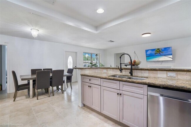 Foto del edificio - 6680 NW 26th St