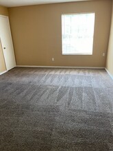 Building Photo - 12407 Ormandy St