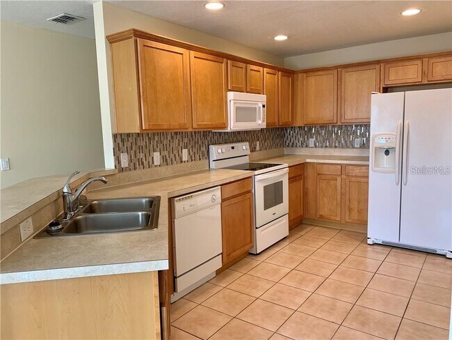 Building Photo - 3996 Pemberly Pines Cir